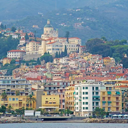 Emilia Sweet - With Balcony And Ac - Happy Sanremo